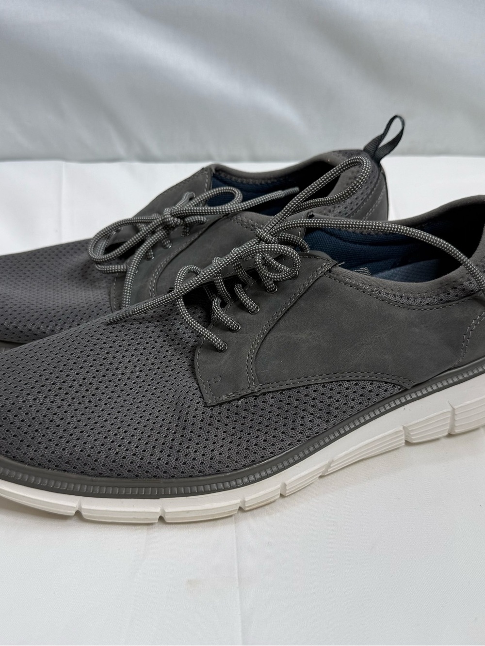 Men's grey casual Oxford shoes by George, size 10.5